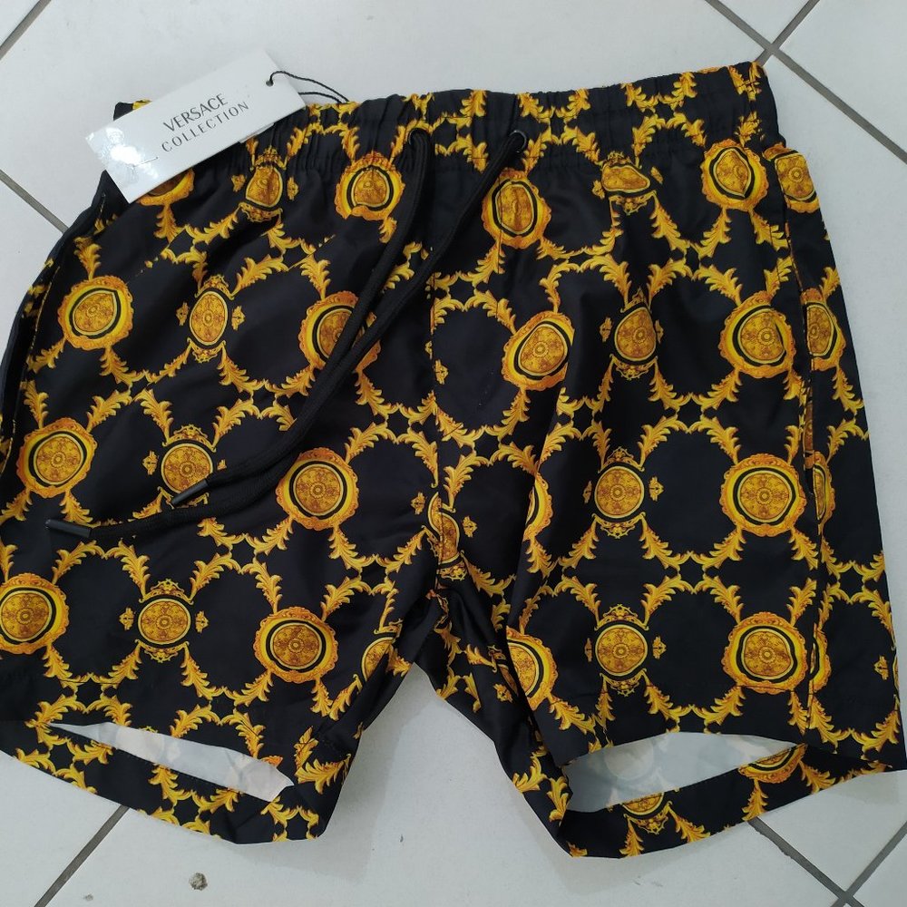 VERSAGE MEN'S SEA SHORT %100 POLYESTER